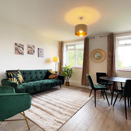 Sophie Place In Vauxhall - 3 Double Beds, 1 Sofa Bed, Spacious Лондон Экстерьер фото